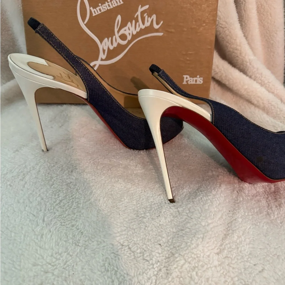 Christian Louboutin Blue Red Heels with Signature Sole - Picture 2 of 3